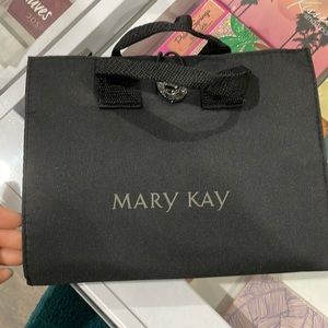 New Mary Kay brush set